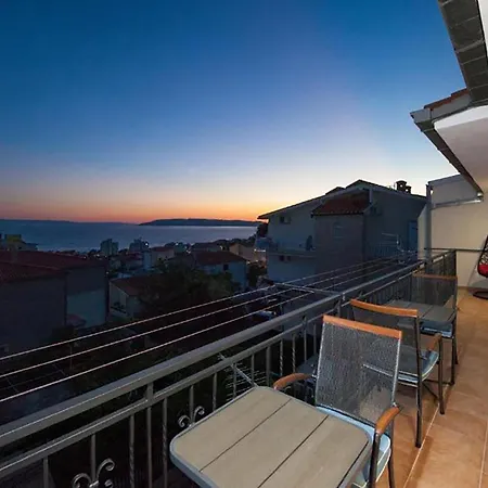 Appartamento Nice Apartment In Makarska With House Sea View