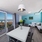 3 Bedroom Beautiful In Makarska