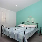 3 Bedroom Beautiful In Appartement *