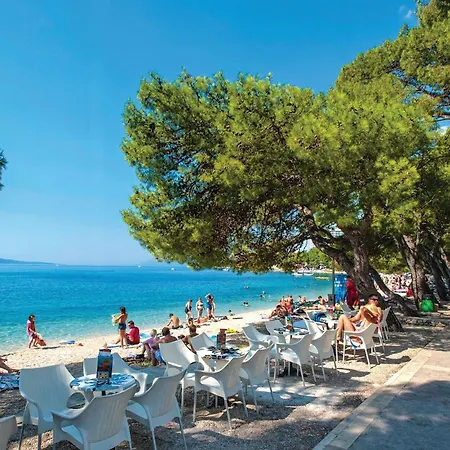 Nice Apartment In Makarska With House Sea View Apartman *